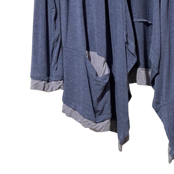 Logo Lori Goldstein Womens Cardigan Size XL Rayon & Spandex Blue With Pockets - Picture 2 of 9
